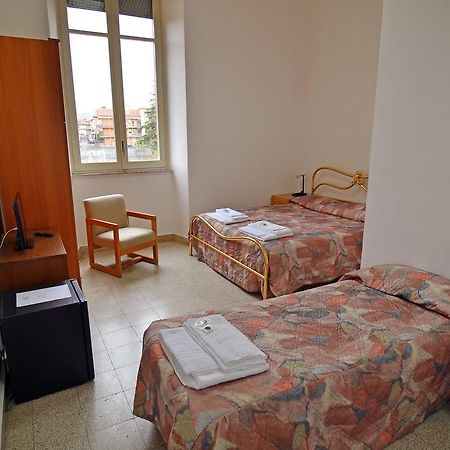 Casa San Tommaso Hotel Linguaglossa Buitenkant foto