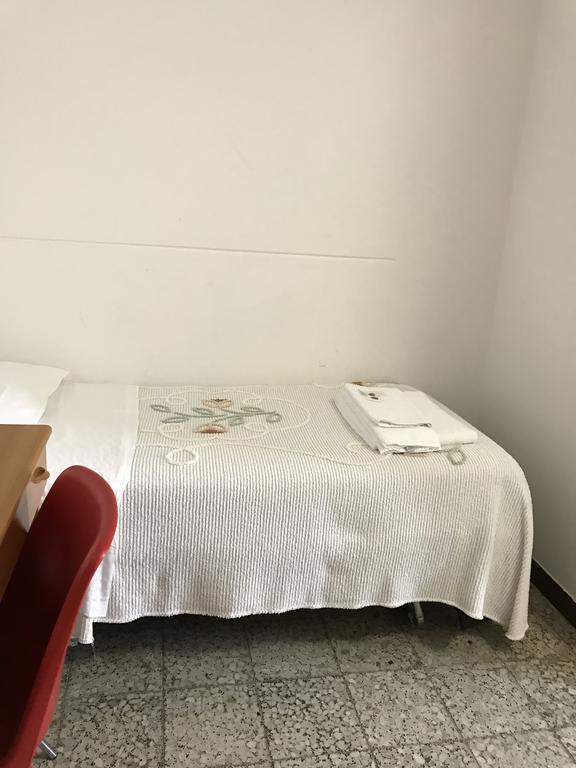 Casa San Tommaso Hotel Linguaglossa Kamer foto